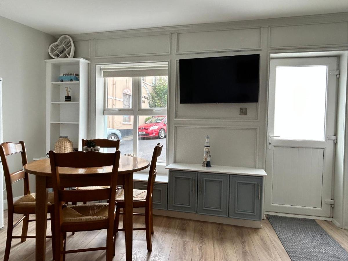 Blue Haven Apartment Moville Luaran gambar